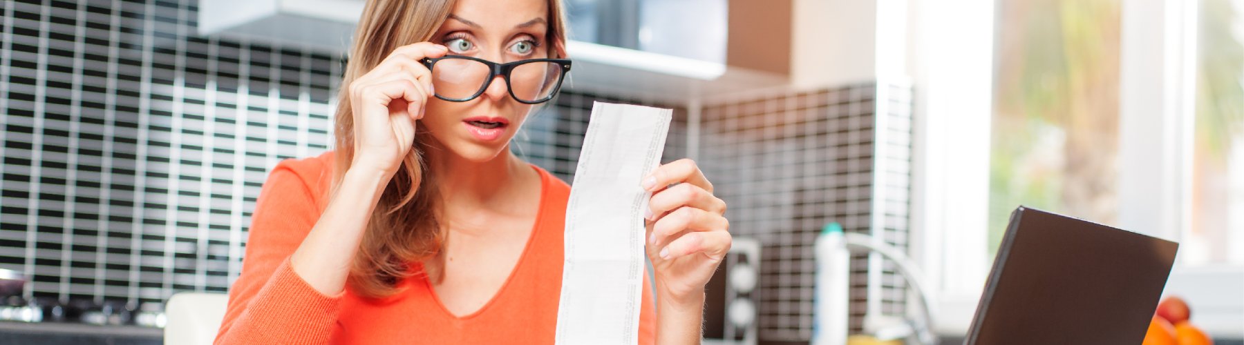 Banner - Não deixe as contas do fim do ano virarem uma bola de neve.