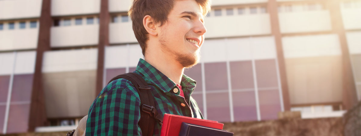 Banner - 8 dicas para universitários com contas a pagar.