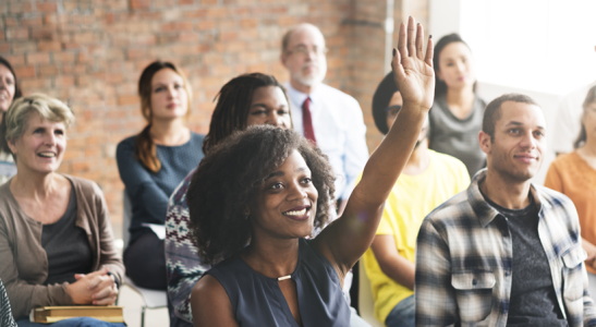 6 motivos para participar de palestras e seminários