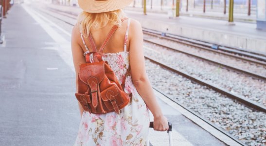 Avião, carro ou ônibus: qual o mais econômico para viajar?Avião, carro ou ônibus: qual o mais econômico para viajar?