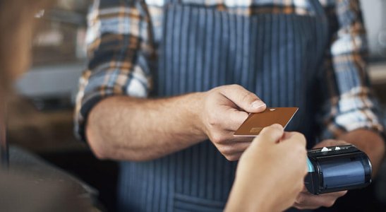 As mudanças no cartão de crédito e no cheque especial
