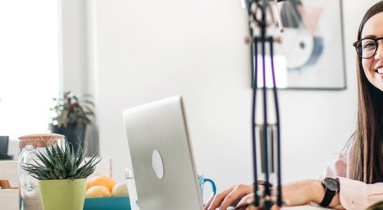 Dicas para fazer uma renda extra trabalhando pela internet.