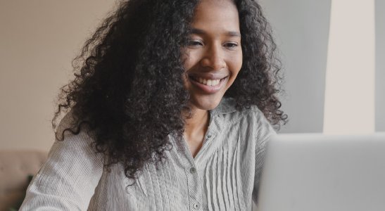 Os avanços conquistados pelas mulheres são inquestionáveis. Mas ainda existem estereótipos que nos motivam a falar de finanças para mulheres.