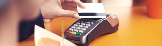 Tipos de consumidores: quem é você com o cartão de crédito na mão?